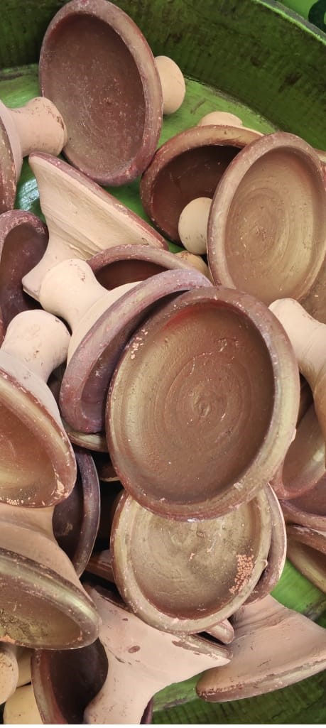Aker fassi clay pot lipstick